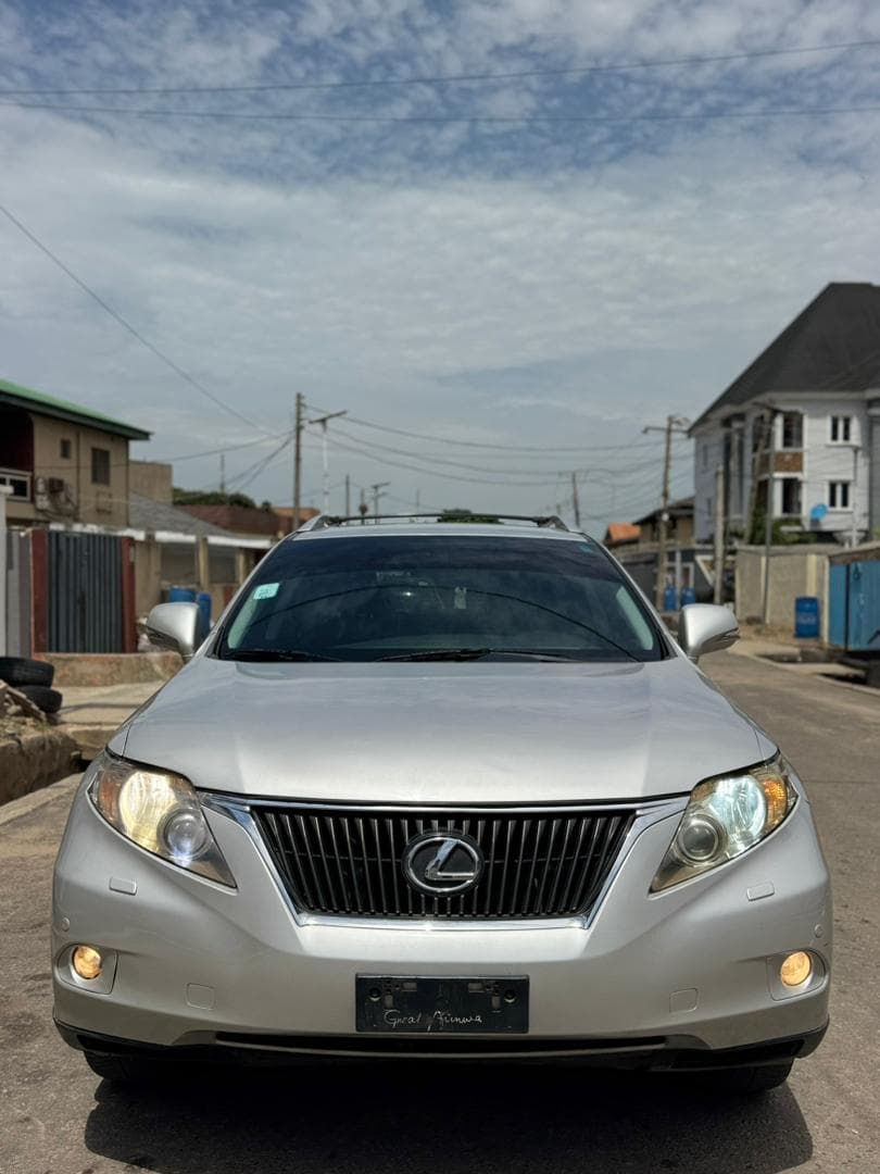 Lexus